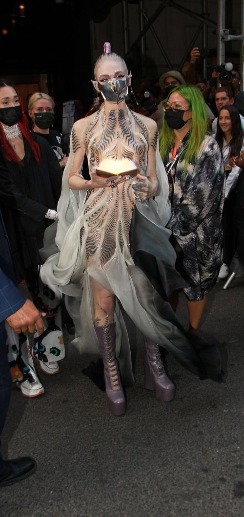Grimes wears Metal Mask to 2021 Met Gala in New York 09/13/2021 7