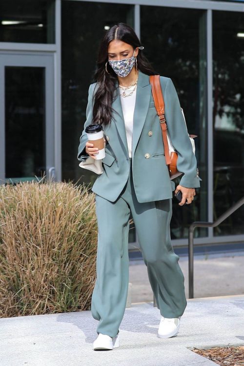 Jessica Alba at The Honest Company Offices in Playa Vista 09/14/2021 1