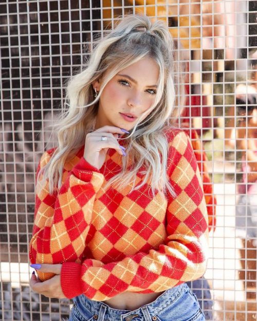 Jordyn Jones at a Photoshoot, August 2021 3