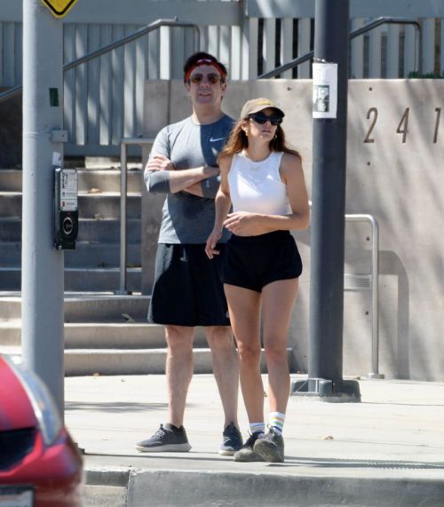 Keeley Hazell and Jason Sudeikis Steps Out Hiking in Los Angeles 09/12/2021 6