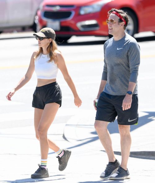 Keeley Hazell and Jason Sudeikis Steps Out Hiking in Los Angeles 09/12/2021 11