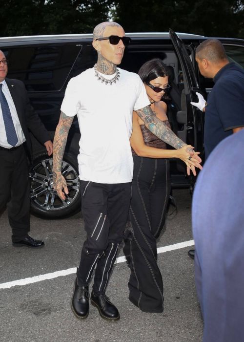 Kourtney Kardashian and Travis Barker Arrives at Ritz-Carlton Hotel in New York 09/13/2021 2