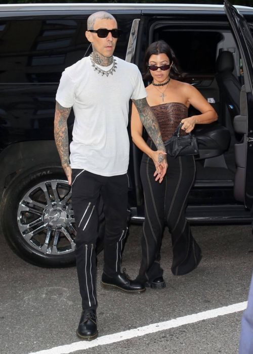 Kourtney Kardashian and Travis Barker Arrives at Ritz-Carlton Hotel in New York 09/13/2021 5