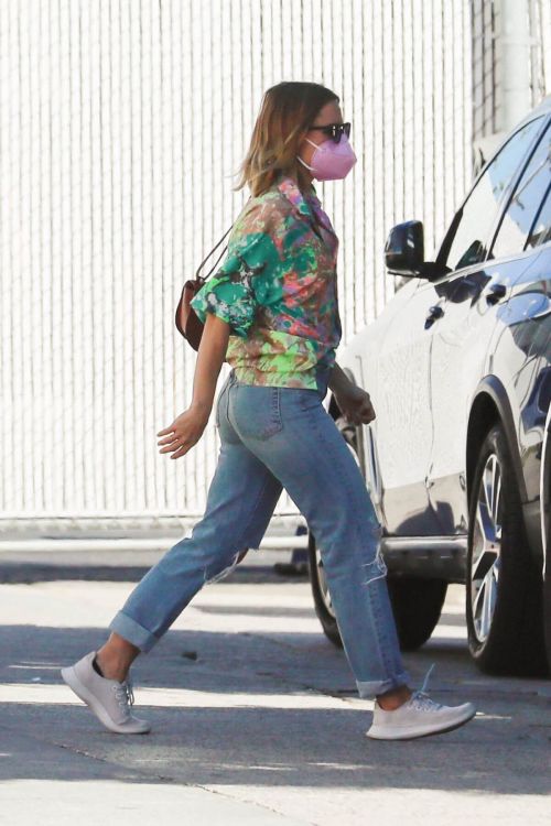 Kristen Bell Day Out for Shopping in Los Angeles 09/14/2021 6