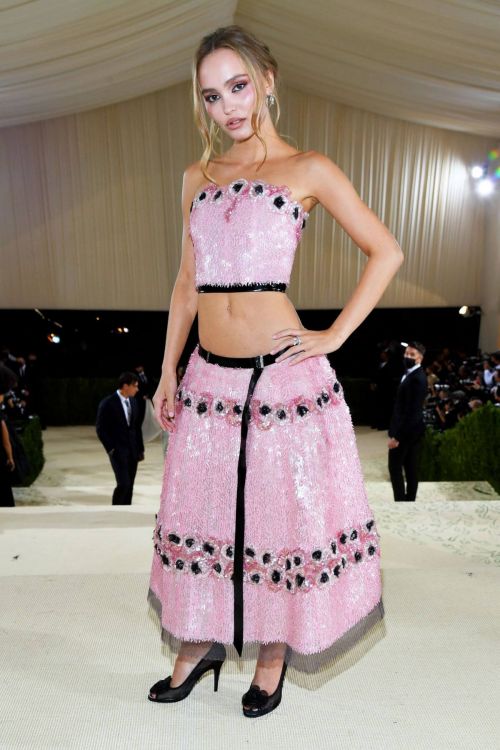 Lily-Rose Depp Attends 2021 Met Gala in New York 09/13/2021 9