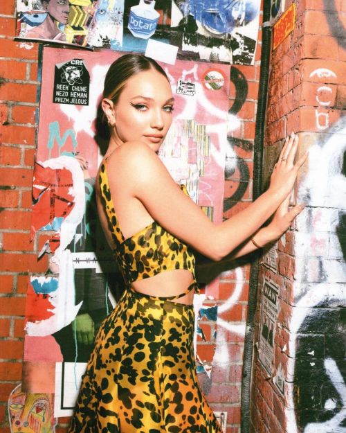 Maddie Ziegler Photoshoot for New York Fashion Week , September 2021 9