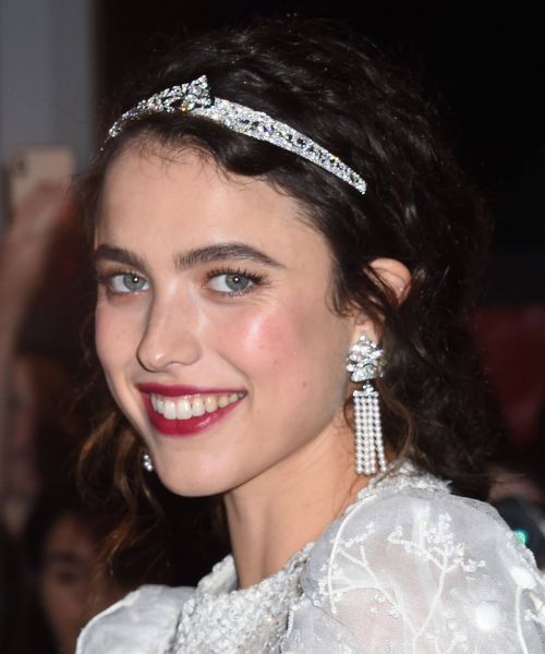Margaret Qualley Heading to 2021 Met Gala in New York 09/13/2021 3