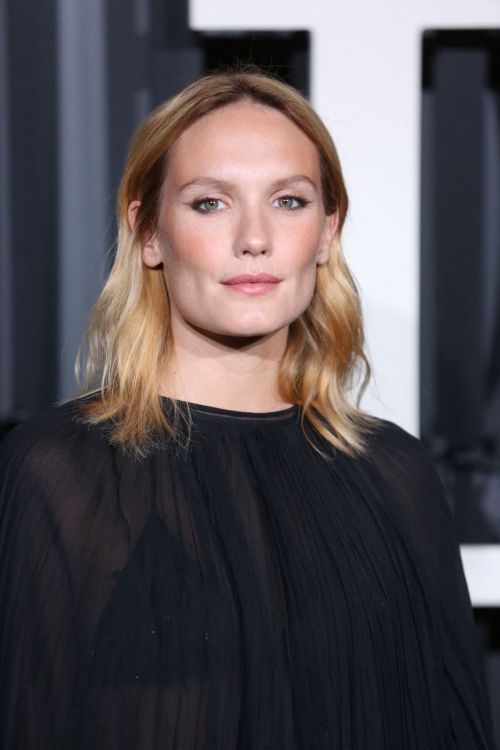 Ana Girardot attends Opera Garnier Opening Season Gala in Paris 09/24/2021 4