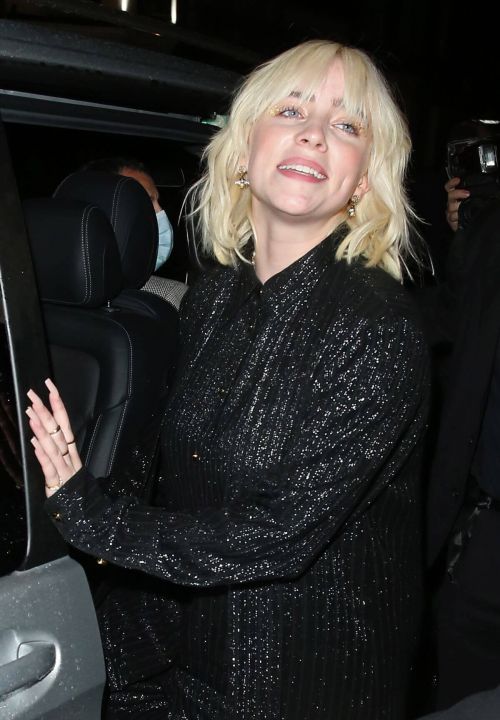 Billie Eilish attends No Time to Die World Premiere at Royal Albert Hall in London 09/28/2021 4