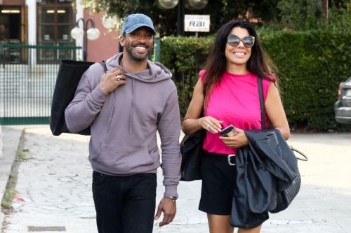 Daniela Miglietta Arrives at Dancing With The Stars Rehersal in Rome 09/27/2021 3