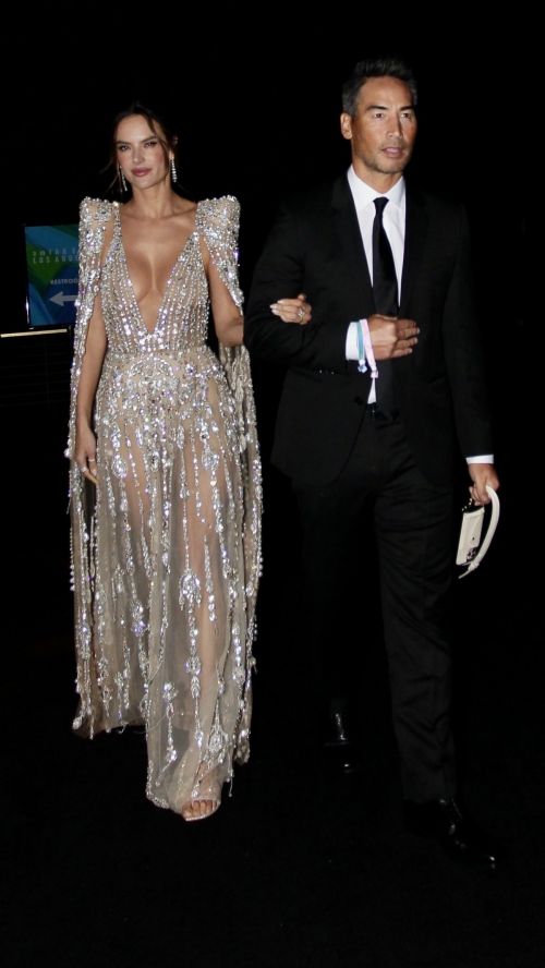 Alessandra Ambrosio with her model boyfriend Richard Lee at amfAR Gala 2021 in Los Angeles 11/04/2021 4