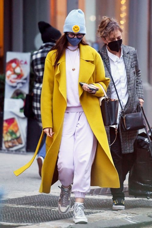 Anne Hathaway seen in Long Yellow Coat Out and About in New York 11/17/2021 2