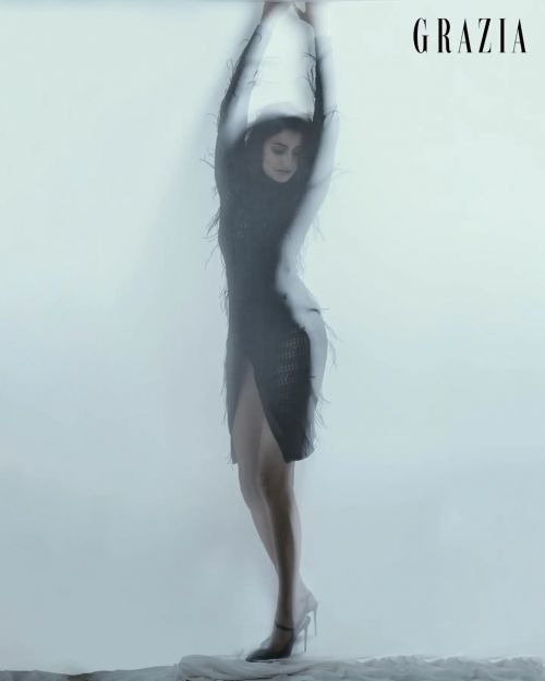 Anushka Sharma Photoshoot in Grazia India Magazine, November 2021 Issue 2