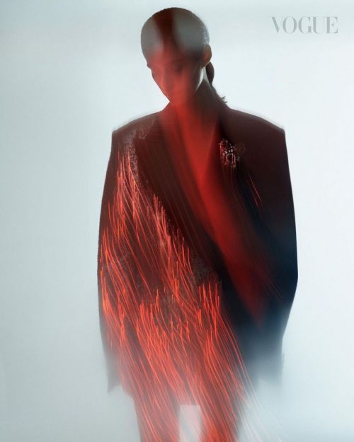 Anya Chalotra Photoshoot for Vogue Magazine, Singapore November 2021 4