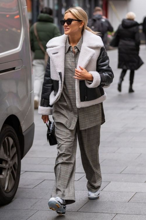 Ashley Roberts at Global Radio Studios in London 11/04/2021 2