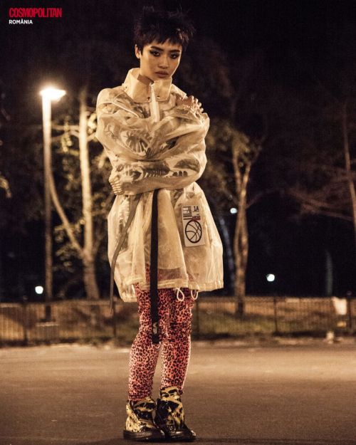 Brianne Tju for Cosmopolitan Magazine, Romania November 2021 7