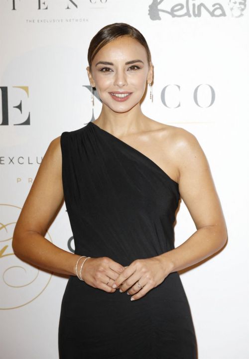 Chenoa Sanchez attends Global Gift Gala 2021 at Four Seasons Hotel in Paris 10/30/2021 1