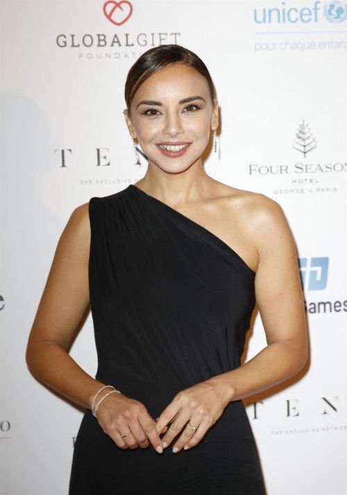 Chenoa Sanchez attends Global Gift Gala 2021 at Four Seasons Hotel in Paris 10/30/2021 8