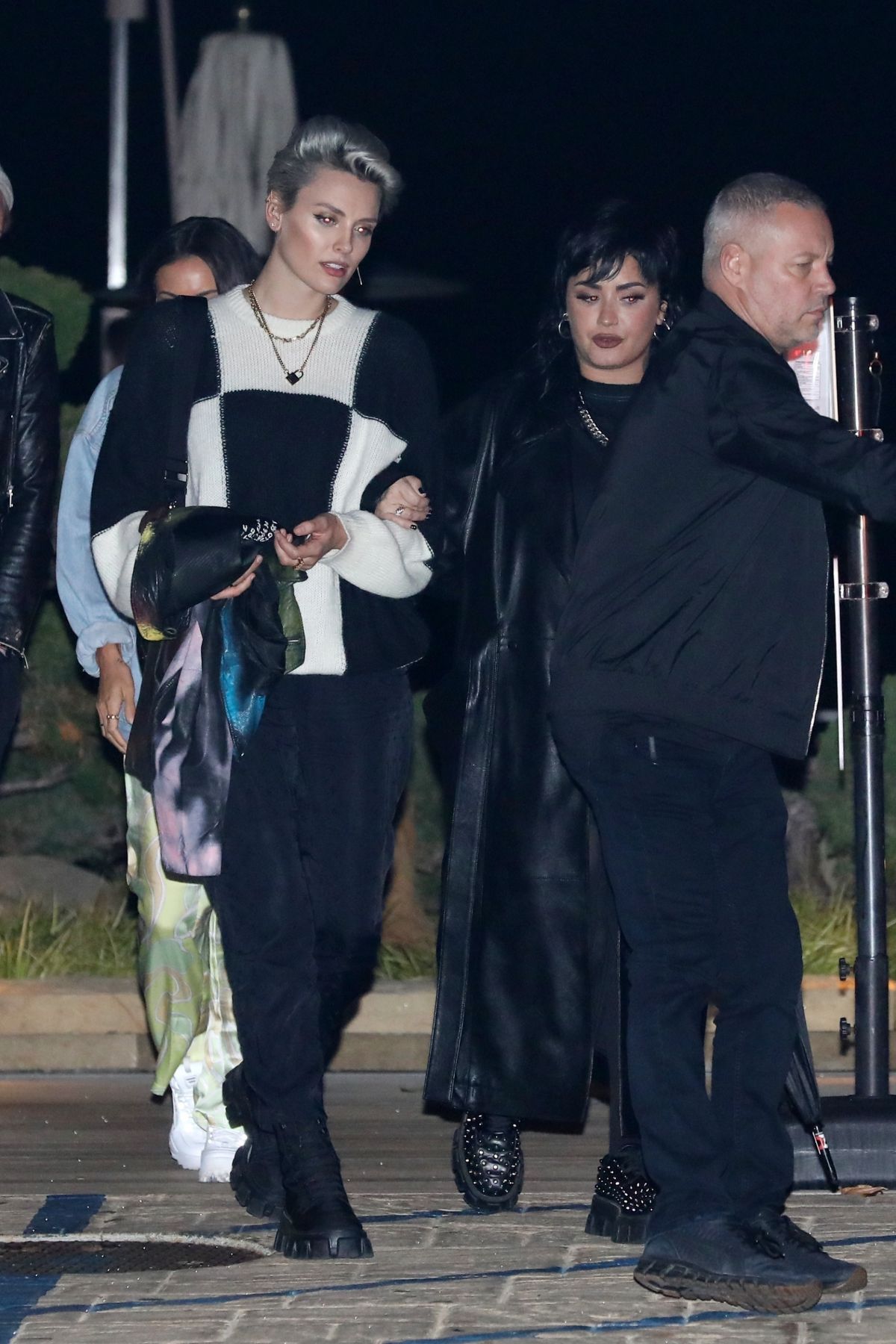Demi Lovato Night Out with a Friend at Nobu London in Malibu 11/05/2021 2