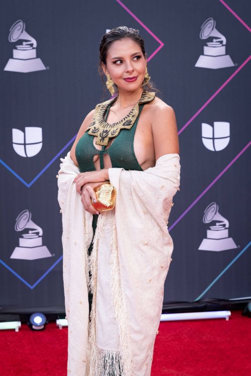 Diana Burco attends 22nd Annual Latin Grammy Awards in Las Vegas 11/18/2021 1