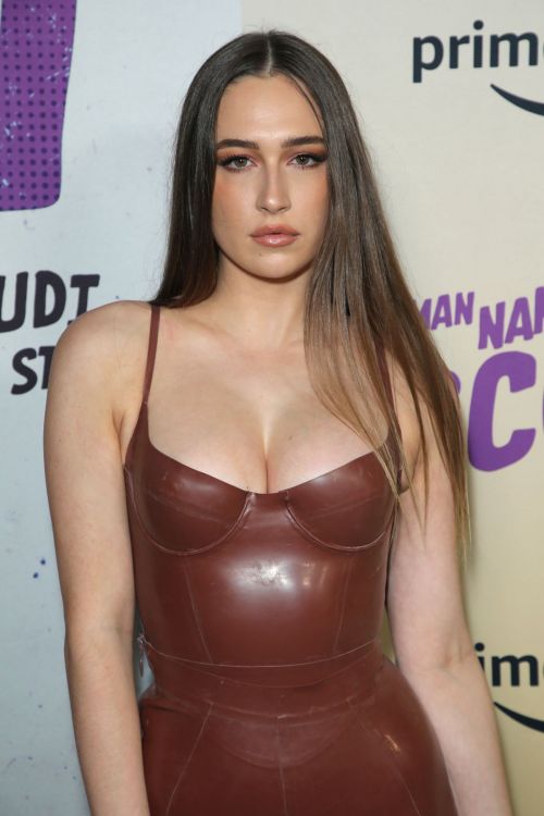 Elsie Hewitt at a Man Named Scott Special Screening in Los Angeles 11/03/2021 9