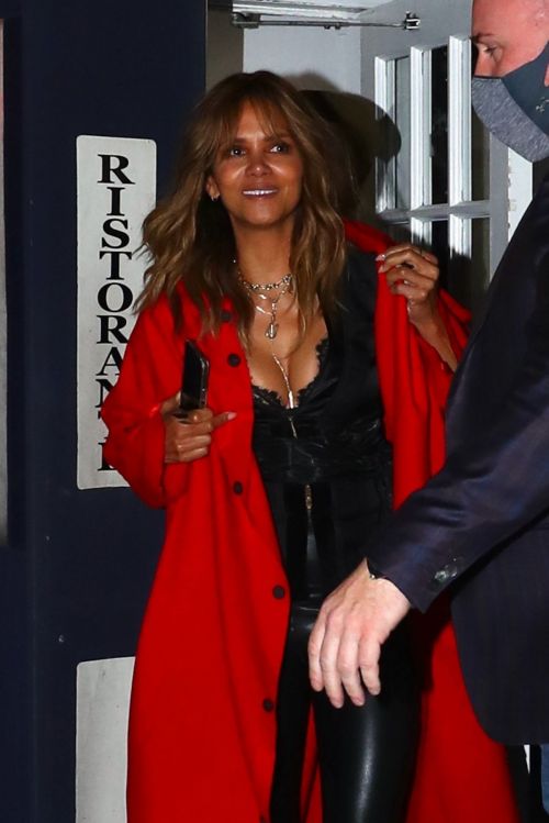 Halle Berry in Red Long Coat Out for Dinner at Scalinatella in New York 11/05/2021