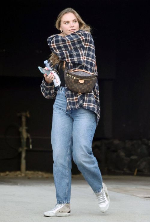 Hannah Brown seen in Check Shirt with Denim at a Starbucks in Los Angeles 11/18/2021 4