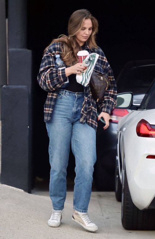 Hannah Brown seen in Check Shirt with Denim at a Starbucks in Los Angeles 11/18/2021