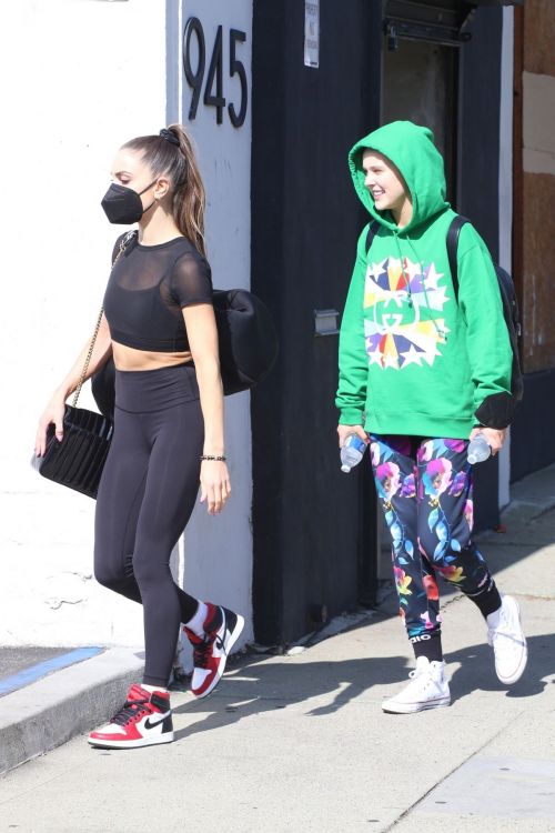 Jenna Johnson and JoJo Siwa Leaves Dance Practice in Los Angeles 11/05/2021 3