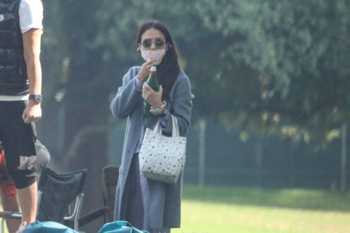 Jessica Alba Out a Park on Halloween Day in Santa Monica 10/31/2021 2