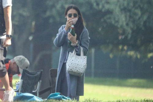Jessica Alba Out a Park on Halloween Day in Santa Monica 10/31/2021 4