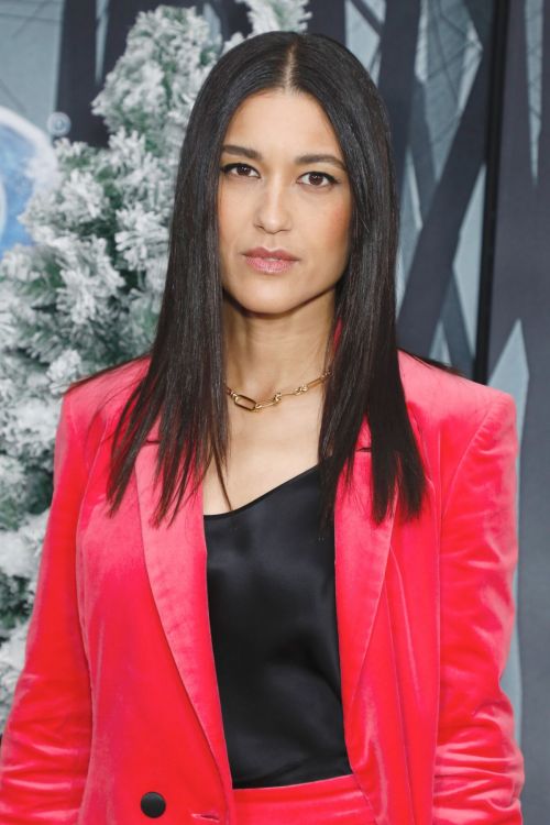 Julia Jones at Dexter: New Blood Premiere in New York 11/01/2021 5