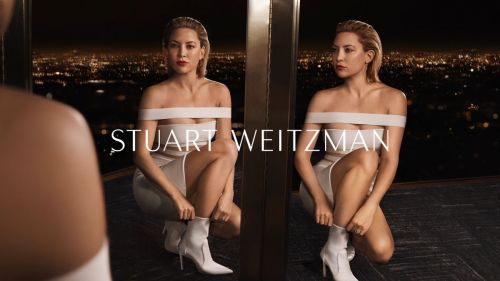 Kate Hudson Photoshoot for Stuart Weitzman Holiday 2021 Campaign Photos 11