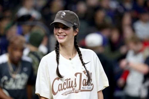 Kendall Jenner at 2021 Cactus Jack Foundation Fall Classic Softball Game in Houston 11/04/2021 9