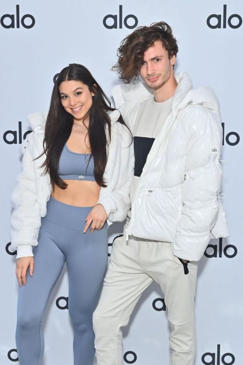 Kira Kosarin with Her Boyfriend Max Chester at Alo Winter House in Los Angeles 11/04/2021 2