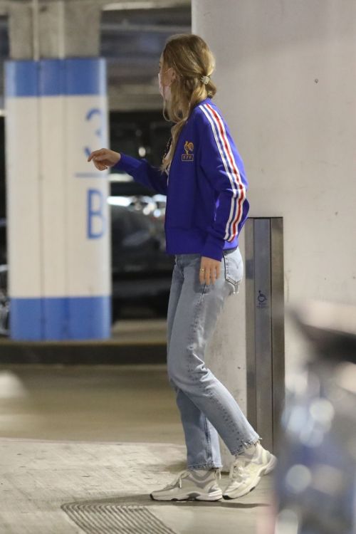 Lily-Rose Depp in Short Top Out Shopping in Beverly Hills 11/05/2021