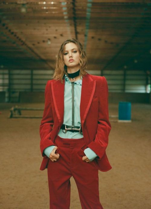 Lindsey Wion Photoshoot for Love Want Magazine, FW2021 9