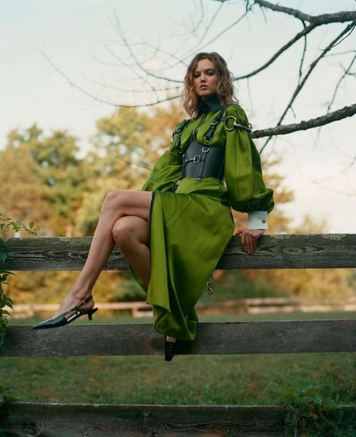 Lindsey Wion Photoshoot for Love Want Magazine, FW2021 11