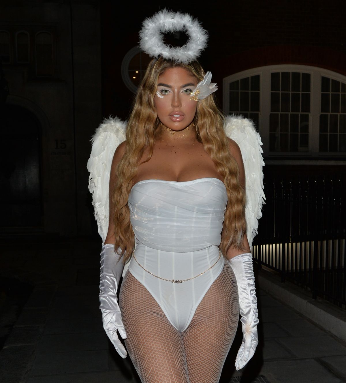 Love Island's Anna Vakili seen in Race Angel Outfit at a 2021 Halloween Party in Chelsea 10/30/2021