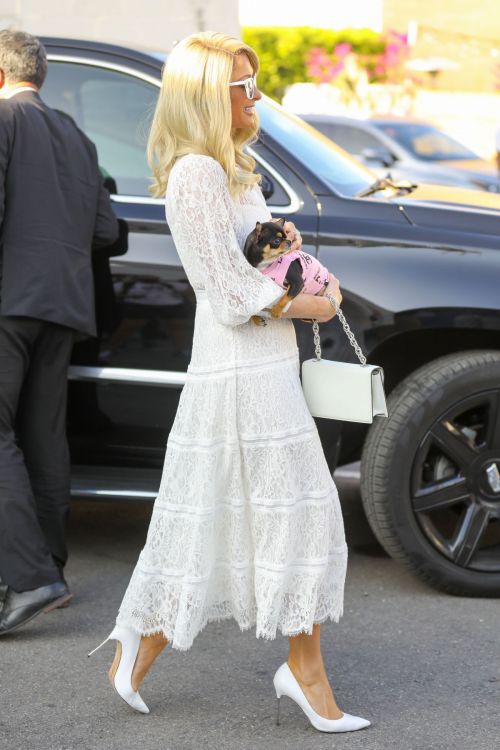 Paris Hilton Out to Trying Her Wedding Dress in Hollywood 11/05/2021 8