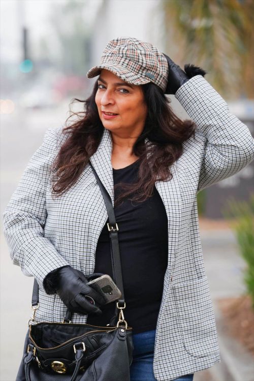 Alice Amter Day Out After Having Lunch in Studio City 12/06/2021 2
