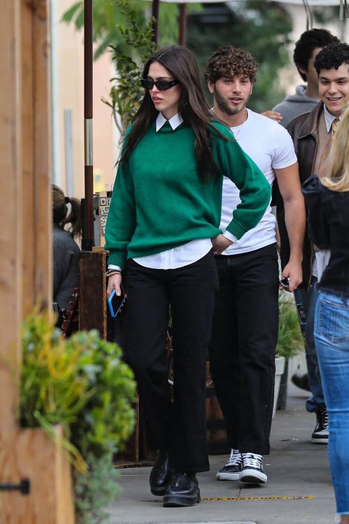 Amelia Hamlin and Eyal Booker Out for Lunch at Croft Alley in Beverly Hills 6