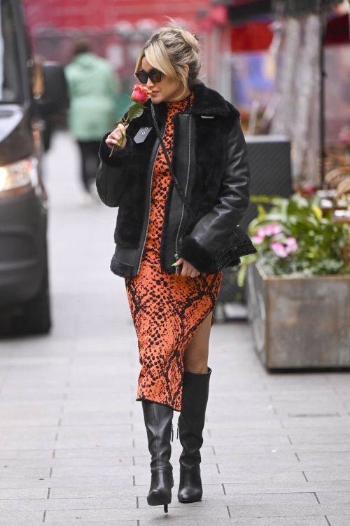 Ashley Roberts Leaves Heart Breakfast Show and Red Rose in Her Hand in London 1