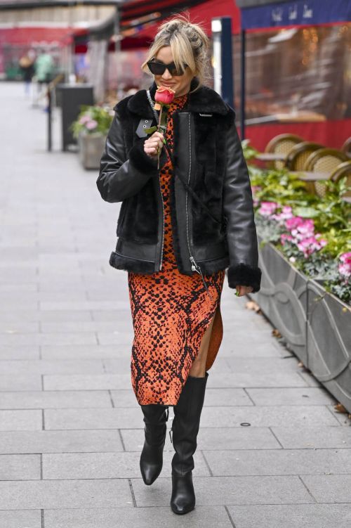 Ashley Roberts Leaves Heart Breakfast Show and Red Rose in Her Hand in London 2