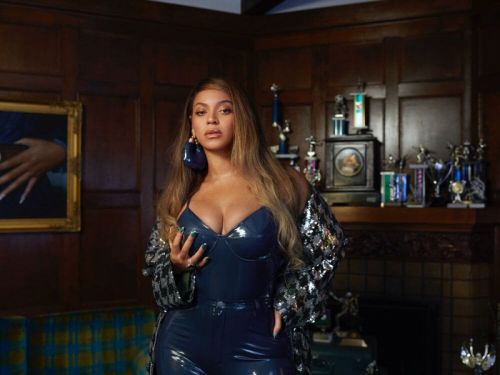 Beyonce Knowles Photoshoot for Ivy Park Halls of Ivy Campaign, December 2021 6
