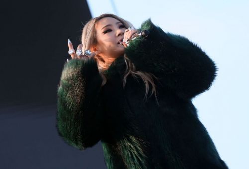 CL Performs at 102.7 Kiis FM