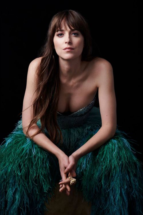 Dakota Johnson Photoshoot in Town & Country Magazine, January 2022 3