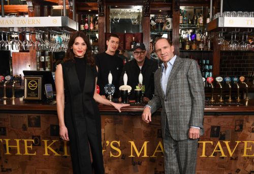 Gemma Arterton and Ralph Fiennes at The Kings Man Photocall in London 4