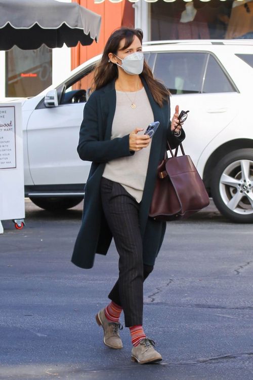 Jennifer Garner Day Out for a Business Meeting in Brentwood 3