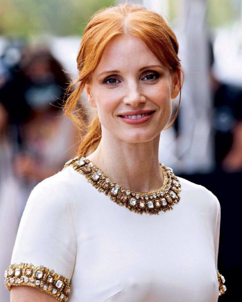 Jessica Chastain Cover Photoshoot in Voila Magazine, December 2021